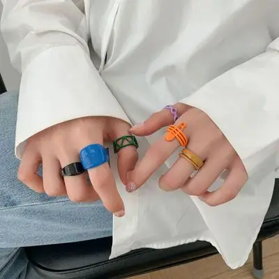 Vintage Fashion Candy Color Resin Rings Set Geometric Colorful Acrylic Ring Set For Summer
Vintage Fashion Candy Color Resin Rings Set Geometric Colorful Acrylic Ring Set For Summer