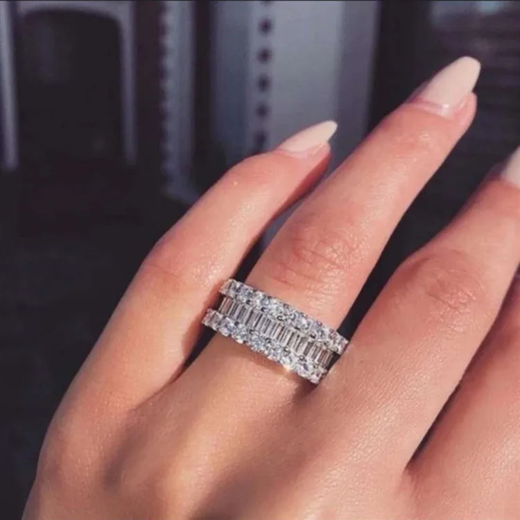 Hot Selling Women Jewelry Shiny Cubic Zirconia Wedding Diamond Ice Out Tennis Rings, As pic
Hot Selling Women Jewelry Shiny Cubic Zirconia Wedding Diamond Ice Out Tennis Rings, As pic