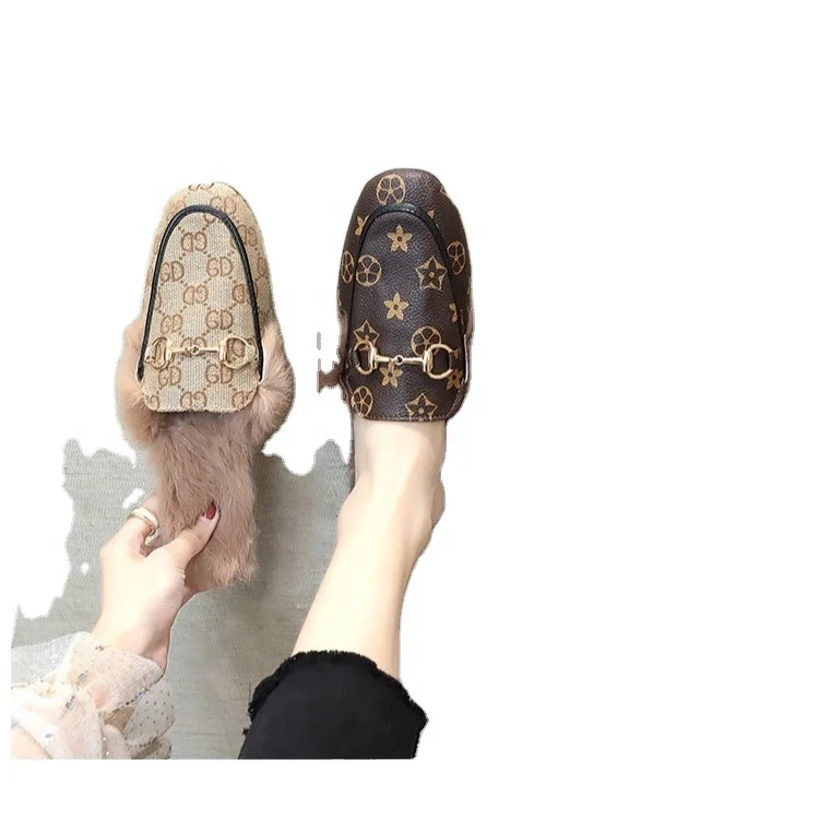 Designer luxury Brand Loafers slides winter fur women's fluffy furry house slippers Ladies Women's Flat Shoes2021
Designer luxury Brand Loafers slides winter fur women's fluffy furry house slippers Ladies Women's Flat Shoes2021