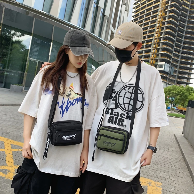 Customized Fashion Hip Hop Waterproof Unisex Style Men Chest Pack Women Casual Sling Single Crossbody Shoulder Bag, As picture
Customized Fashion Hip Hop Waterproof Unisex Style Men Chest Pack Women Casual Sling Single Crossbody Shoulder Bag, As picture