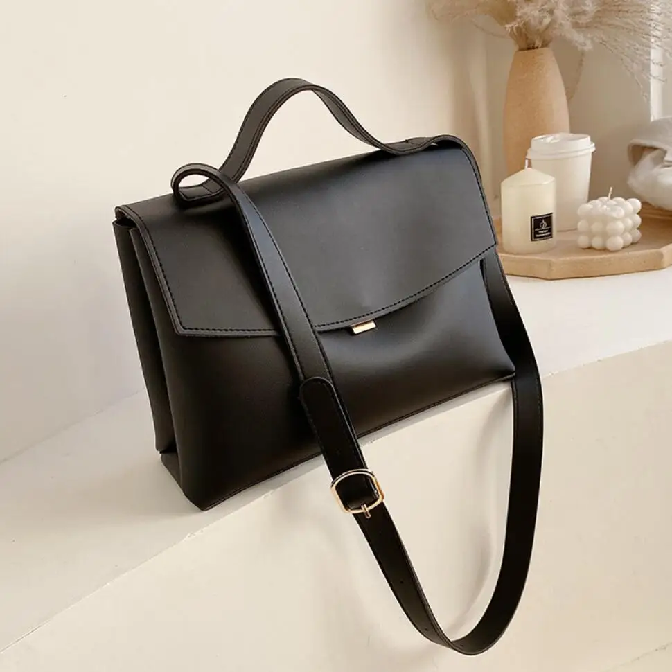 Wholesale pu Leather glitter clutch bag Fashion trends ladies bags women cute handbags for girls, Blue, black,white or custom made
Wholesale pu Leather glitter clutch bag Fashion trends ladies bags women cute handbags for girls, Blue, black,white or custom made