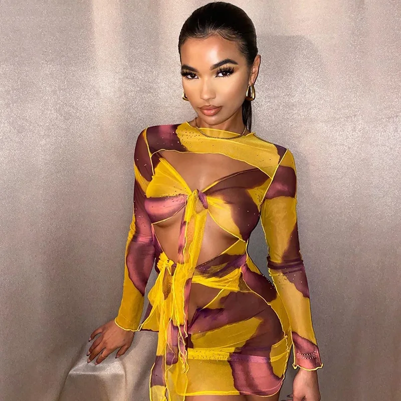 2021 Bodycon Club Personality Casual Dresses Sexy See-Through Bandage Mesh Print Mini Women Dress Skinny Streetwear
2021 Bodycon Club Personality Casual Dresses Sexy See-Through Bandage Mesh Print Mini Women Dress Skinny Streetwear