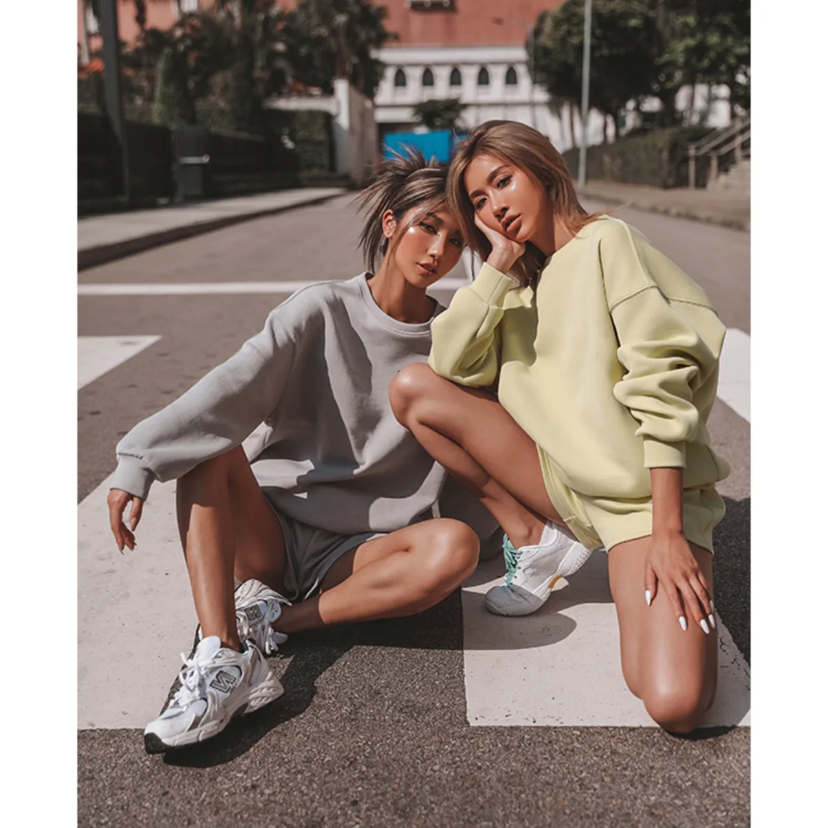 2021wholesale Hot Sales Factory Supply Autumn&Winter Thick Long sleeve shorts Women's Hoodies Set
2021wholesale Hot Sales Factory Supply Autumn&Winter Thick Long sleeve shorts Women's Hoodies Set