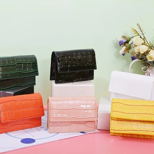 2021 New mini crocodile button single shoulder bag wholesale girls shopping wallet and phone handbags, Multi colors
2021 New mini crocodile button single shoulder bag wholesale girls shopping wallet and phone handbags, Multi colors