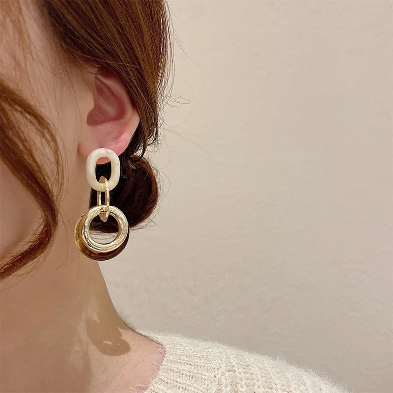 New design earring 925 silver needle resin multi circle earrings Korean fashion personality chain earrings, Picture
New design earring 925 silver needle resin multi circle earrings Korean fashion personality chain earrings, Picture