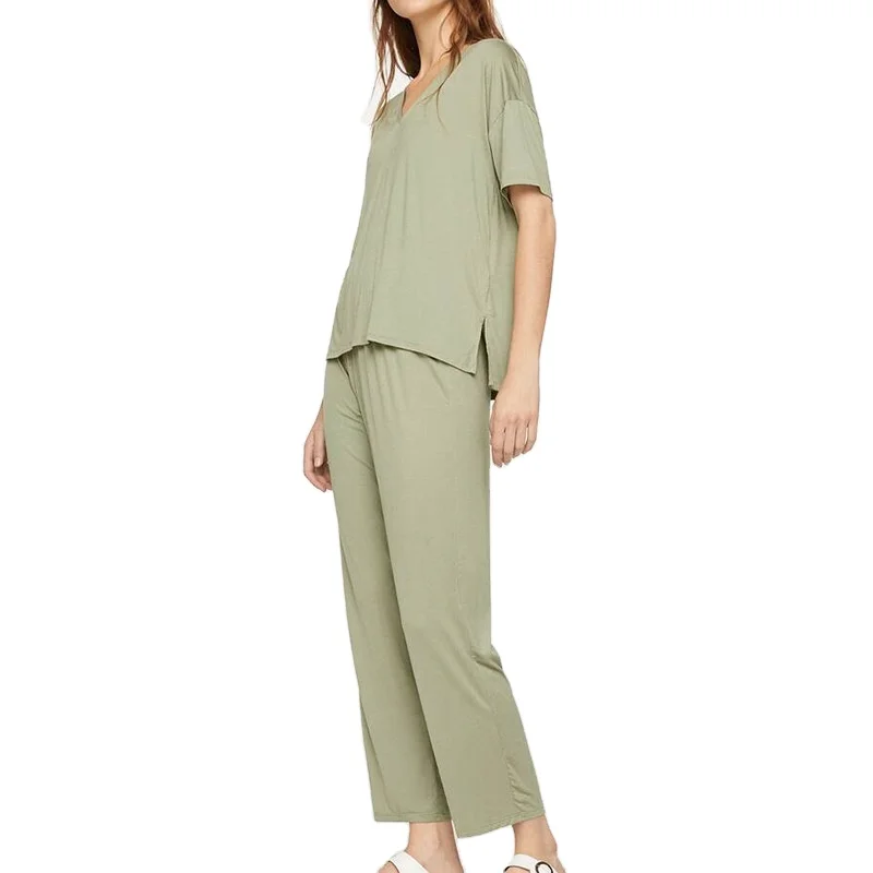 Summer Hot Wholesale Luxury Soft Loungewear Woman Sleepwear Set Modal Fabric Pajamas Short Pyjama
Summer Hot Wholesale Luxury Soft Loungewear Woman Sleepwear Set Modal Fabric Pajamas Short Pyjama