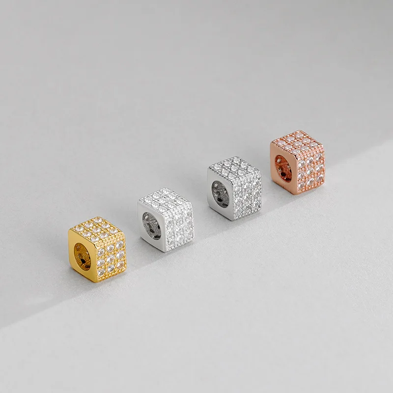 Hot Selling SS925 Sterling Sliver Cubic Zircon Square Spacer Beads Gold Plated Square Loose Beads For Jewelry Making Accessories
Hot Selling SS925 Sterling Sliver Cubic Zircon Square Spacer Beads Gold Plated Square Loose Beads For Jewelry Making Accessories