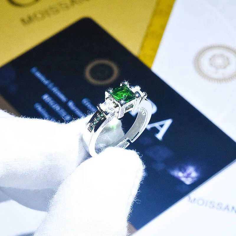 Luxury Classic Green Crystal Zircon Rings for Women Exquisite Wild Weeding Rings Party Jewelry Gift, Picture shows
Luxury Classic Green Crystal Zircon Rings for Women Exquisite Wild Weeding Rings Party Jewelry Gift, Picture shows