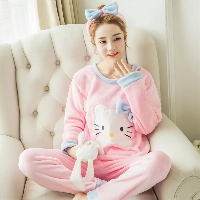 Wholesale Winter Pijamas de polar Cute Cat Cartoon Print Flannel Pajamas Women Sleepwear
Wholesale Winter Pijamas de polar Cute Cat Cartoon Print Flannel Pajamas Women Sleepwear
