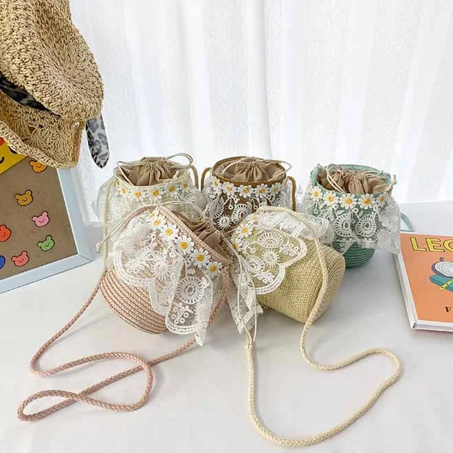 Children's mini spring/summer new style lace girl drawstring bunches bucket straw woven change, 5 colors
Children's mini spring/summer new style lace girl drawstring bunches bucket straw woven change, 5 colors
