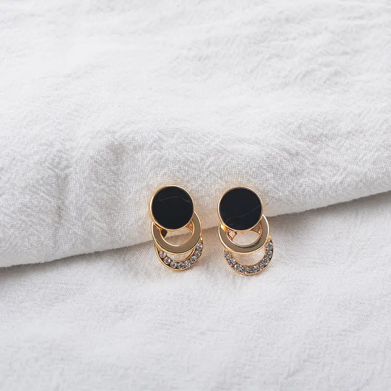 2021 Beautiful Designs Women's Girl's 18K Gold Plated Earrings Wholesale cute earrings fringe earrings, Colors
2021 Beautiful Designs Women's Girl's 18K Gold Plated Earrings Wholesale cute earrings fringe earrings, Colors