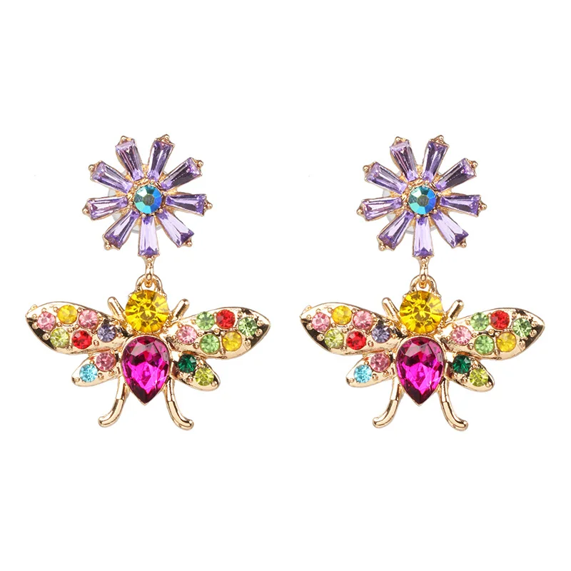 tiktok Hot Selling Korea Exquisite Small Cute Earrings Full Diamond Bee Earrings Pendant Ladies Earrings Women Jewelry
tiktok Hot Selling Korea Exquisite Small Cute Earrings Full Diamond Bee Earrings Pendant Ladies Earrings Women Jewelry