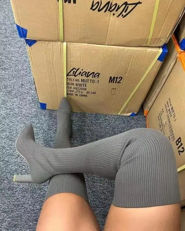 Ins Heels boots Ladies trend long socks boots Classical one piece sandals women winter Boots sandals shoes
Ins Heels boots Ladies trend long socks boots Classical one piece sandals women winter Boots sandals shoes