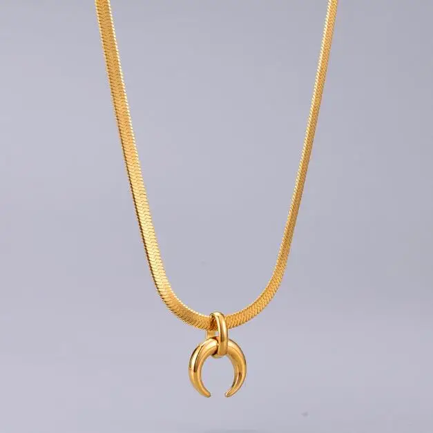Simple Stainless Steel 18K Gold Plated Good Luck Moon Pendant Necklace Titanium Steel Snake Chain Crescent Choker Necklace
Simple Stainless Steel 18K Gold Plated Good Luck Moon Pendant Necklace Titanium Steel Snake Chain Crescent Choker Necklace