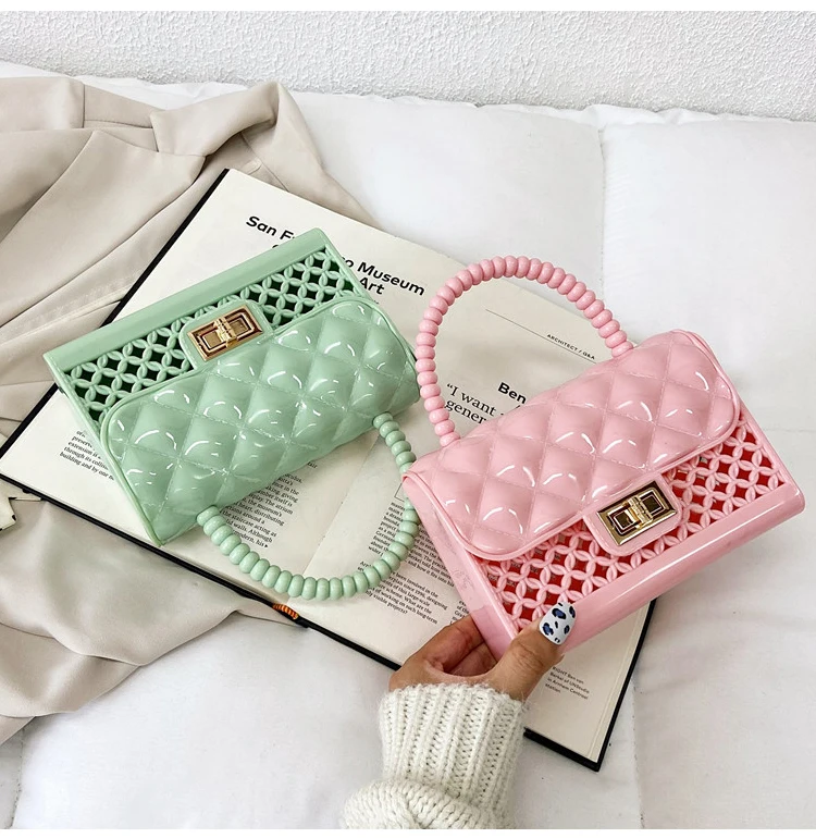 Customized Amazon fashion small bag jelly color cheap summer hollow silicone female bag handbag
Customized Amazon fashion small bag jelly color cheap summer hollow silicone female bag handbag