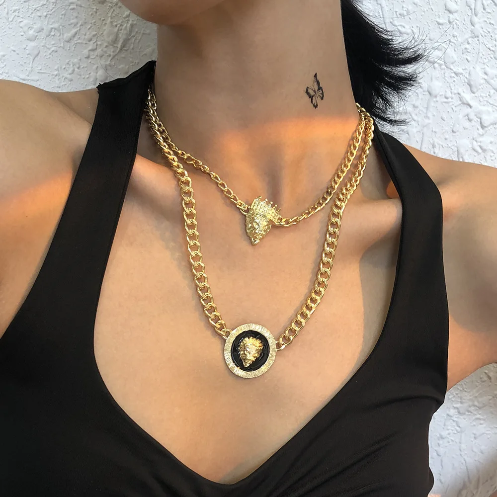New sell western retro style luo lion head crown alloy pendant pair necklace for women girls
New sell western retro style luo lion head crown alloy pendant pair necklace for women girls