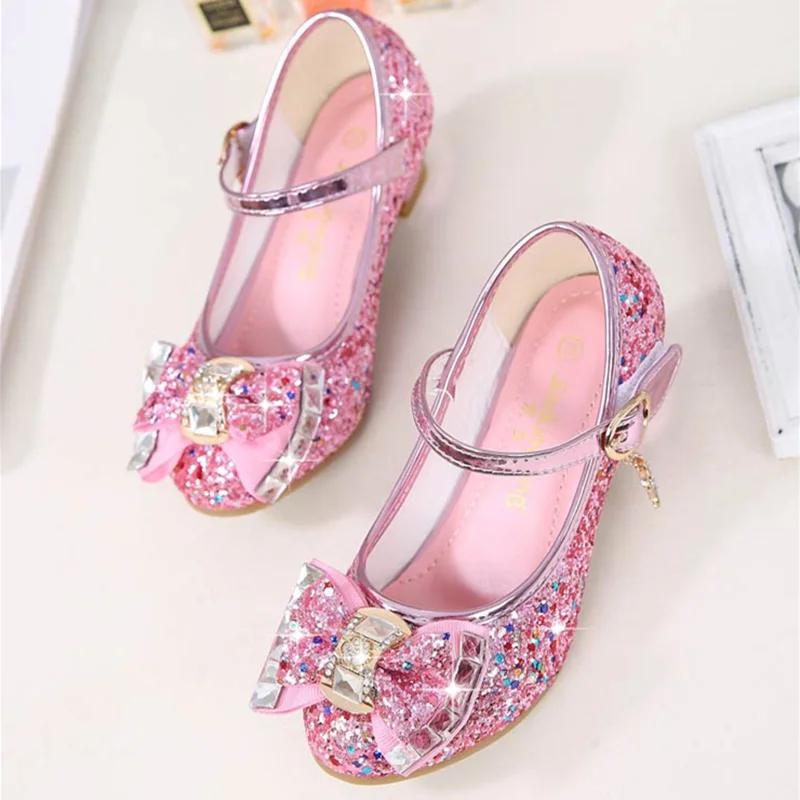 Elegant Bling Little Girls Crystal Shoes Sandals Anti Slipper Flower Princess Dress Shoes for Kids Children, Customized color
Elegant Bling Little Girls Crystal Shoes Sandals Anti Slipper Flower Princess Dress Shoes for Kids Children, Customized color
