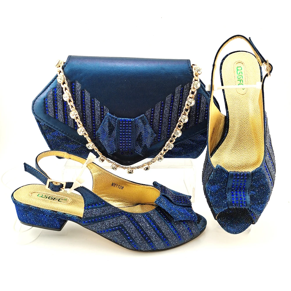 Beautifical 4 cm shoes and bags matching Italian style shoes fashion bags set MM1128
Beautifical 4 cm shoes and bags matching Italian style shoes fashion bags set MM1128