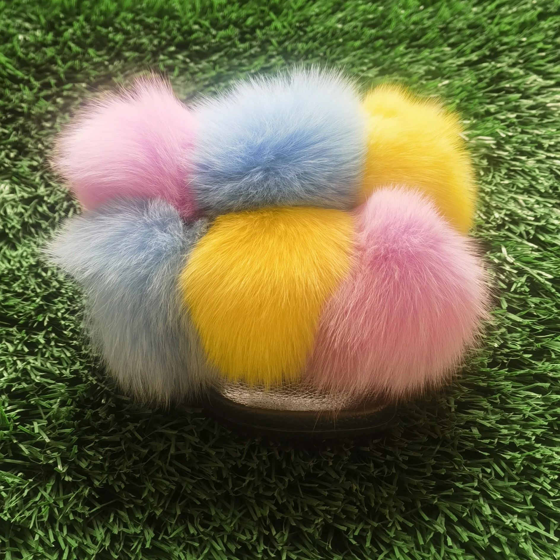 Hot Sale fox ball fur slides woman slippers with fur pom pom adult size baby kid children size, Customized color
Hot Sale fox ball fur slides woman slippers with fur pom pom adult size baby kid children size, Customized color
