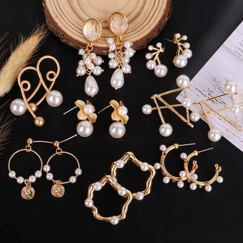 2020 Fashion Jewelry Earrings Dangling Drop Gold Fresh Water Pearl Earrings For Women Wedding Engagement Gifts, Picture shows
2020 Fashion Jewelry Earrings Dangling Drop Gold Fresh Water Pearl Earrings For Women Wedding Engagement Gifts, Picture shows