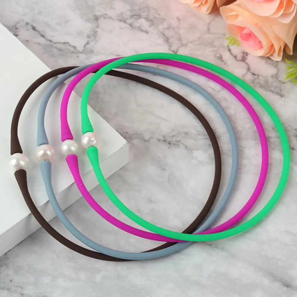 hot selling multi colors rubber silicone rope necklace with or for DIY your own pearl beads jewelry women short pins included
hot selling multi colors rubber silicone rope necklace with or for DIY your own pearl beads jewelry women short pins included