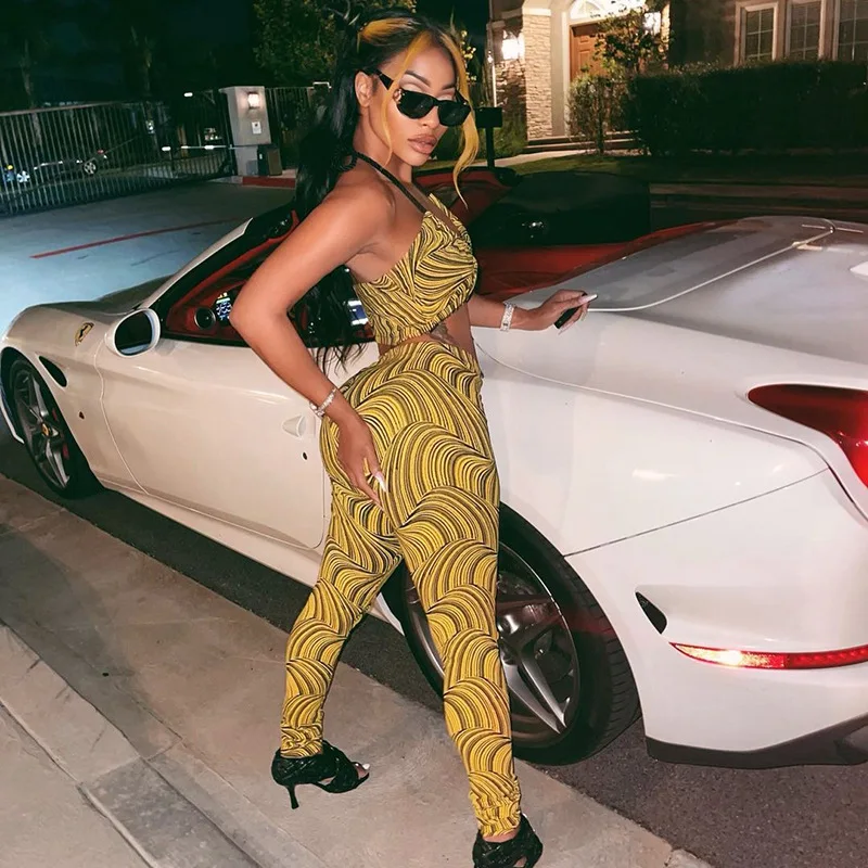 2021 New Arrival New Printed Halter Neck Halter Strap High Waist Slim Trousers Suit 2pcs Set Woman Logo Print
2021 New Arrival New Printed Halter Neck Halter Strap High Waist Slim Trousers Suit 2pcs Set Woman Logo Print