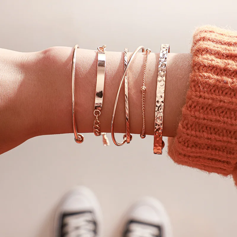 Fashion Vintage Metal Water Wave Bracelet Bangle Set 5 Piece Set gold plated jewelry for women
Fashion Vintage Metal Water Wave Bracelet Bangle Set 5 Piece Set gold plated jewelry for women