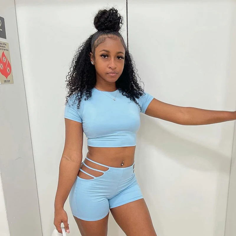 kuchi new arrival summer solid color round neck short sleeve show waist t shirt and slim shorts suit two piece set for women 
kuchi new arrival summer solid color round neck short sleeve show waist t shirt and slim shorts suit two piece set for women
