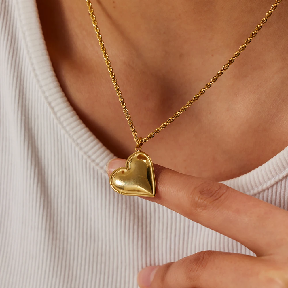 Waterproof 18K Gold Plated Stainless Steel Jewelry Twist Chain Heart Pendant Necklace for Girls
Waterproof 18K Gold Plated Stainless Steel Jewelry Twist Chain Heart Pendant Necklace for Girls