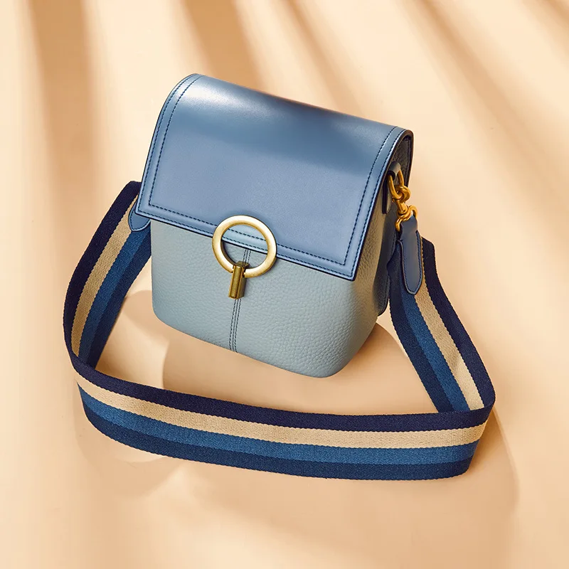 1piece wholesale 2020 new arrivals genuine leather wide strap ladies shoulder bucket bags women handbags
1piece wholesale 2020 new arrivals genuine leather wide strap ladies shoulder bucket bags women handbags