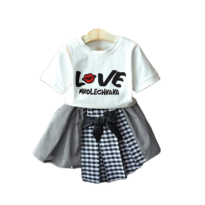 Summer 2020 new sweet style letters printed short sleeves plaid skirt suit kids girls children clothing
Summer 2020 new sweet style letters printed short sleeves plaid skirt suit kids girls children clothing