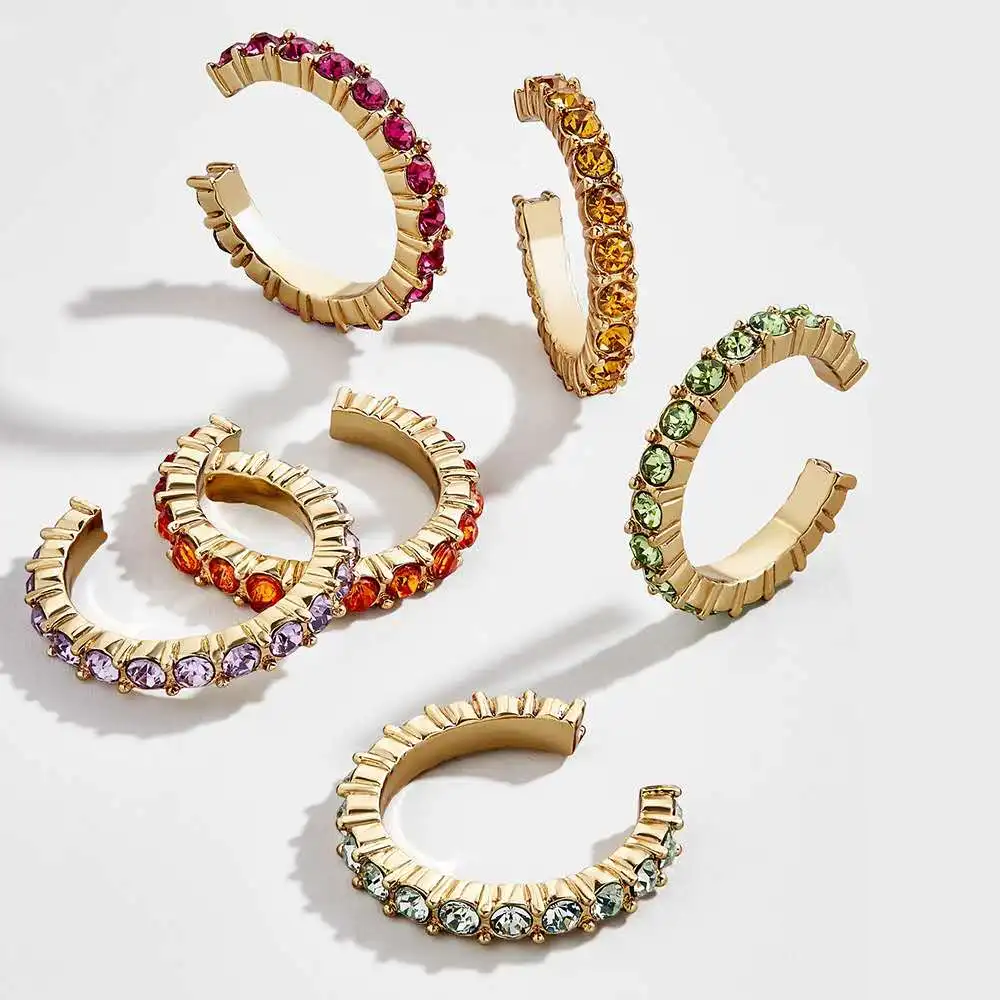 2020 temperament versatile C earrings fashion simple ring set diamond hoop earrings zircon alloy earrings women
2020 temperament versatile C earrings fashion simple ring set diamond hoop earrings zircon alloy earrings women