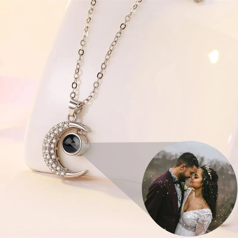 Dropshipping S925 Silver Personalized Photo Moon Projection Necklace Pendant Romantic Wedding Birthday Necklace For Women Gift, Gold,silver
Dropshipping S925 Silver Personalized Photo Moon Projection Necklace Pendant Romantic Wedding Birthday Necklace For Women Gift, Gold,silver