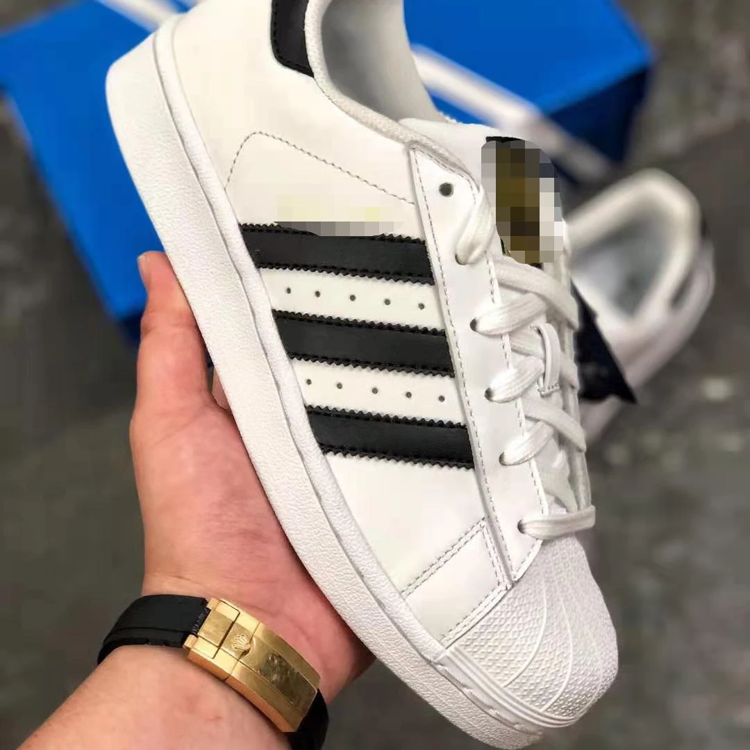 Original brand style 1:1 quality putian Yeezy V2 casual running shoes for men and girls trend, Picture
Original brand style 1:1 quality putian Yeezy V2 casual running shoes for men and girls trend, Picture