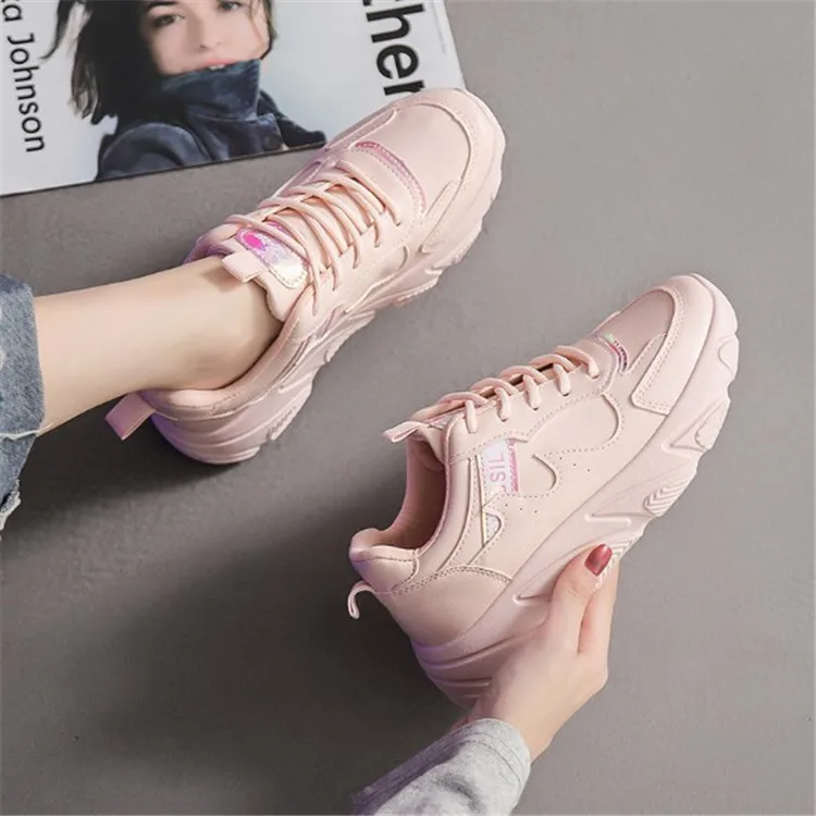 Spring new Korean version of schoolgirl leather breathable sneakers, White, pink, beige
Spring new Korean version of schoolgirl leather breathable sneakers, White, pink, beige