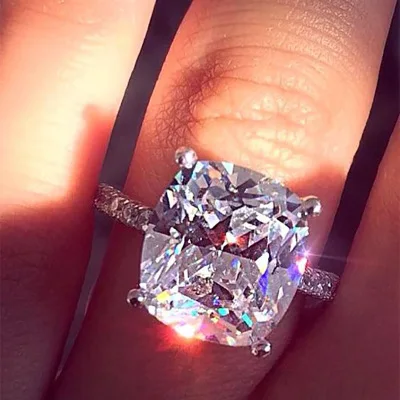 Wish Hot Sale Bling 4 Prong Setting CZ Finger Ring Iced Out Square Diamond Wedding Ring For Women
Wish Hot Sale Bling 4 Prong Setting CZ Finger Ring Iced Out Square Diamond Wedding Ring For Women
