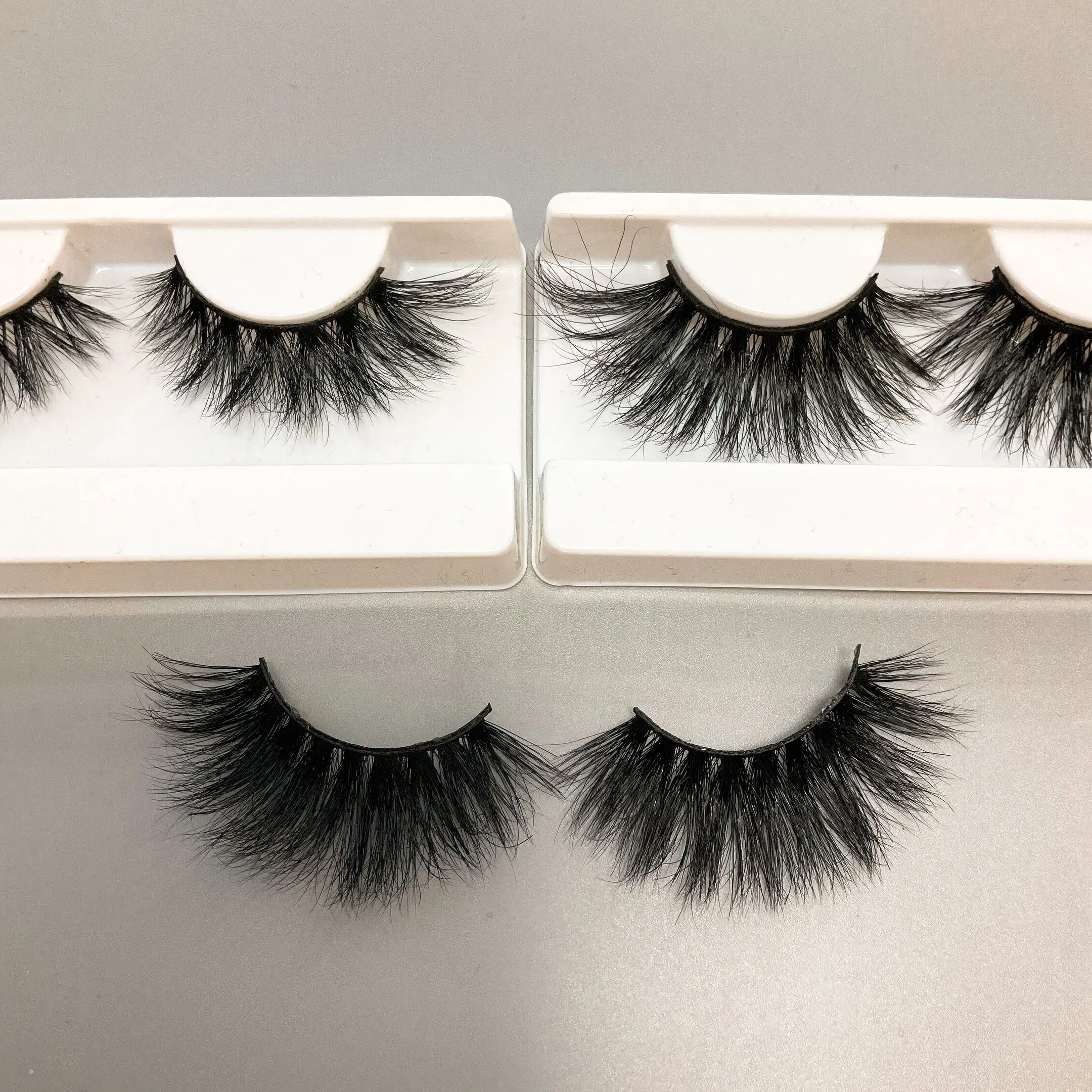 Natural Silk Fiber Lashes Soft 3D Mink Lashes False Eyelash 18mm Faux Mink Eyelashes, Black
Natural Silk Fiber Lashes Soft 3D Mink Lashes False Eyelash 18mm Faux Mink Eyelashes, Black