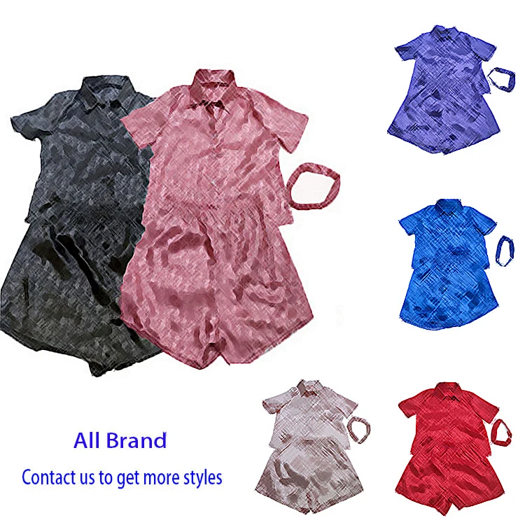 Famous Brand Summer Women Silk Short Sleeve Sleepwear With Headband Designer Print 3 Piece Satin Pajamas Sets
Famous Brand Summer Women Silk Short Sleeve Sleepwear With Headband Designer Print 3 Piece Satin Pajamas Sets