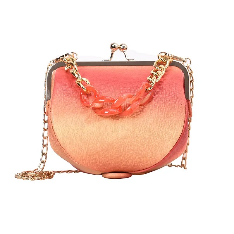 Female 2020 new Korean version of the tide Fashion gradient chain clip Wild shoulder bag shoulder bag small bag
Female 2020 new Korean version of the tide Fashion gradient chain clip Wild shoulder bag shoulder bag small bag