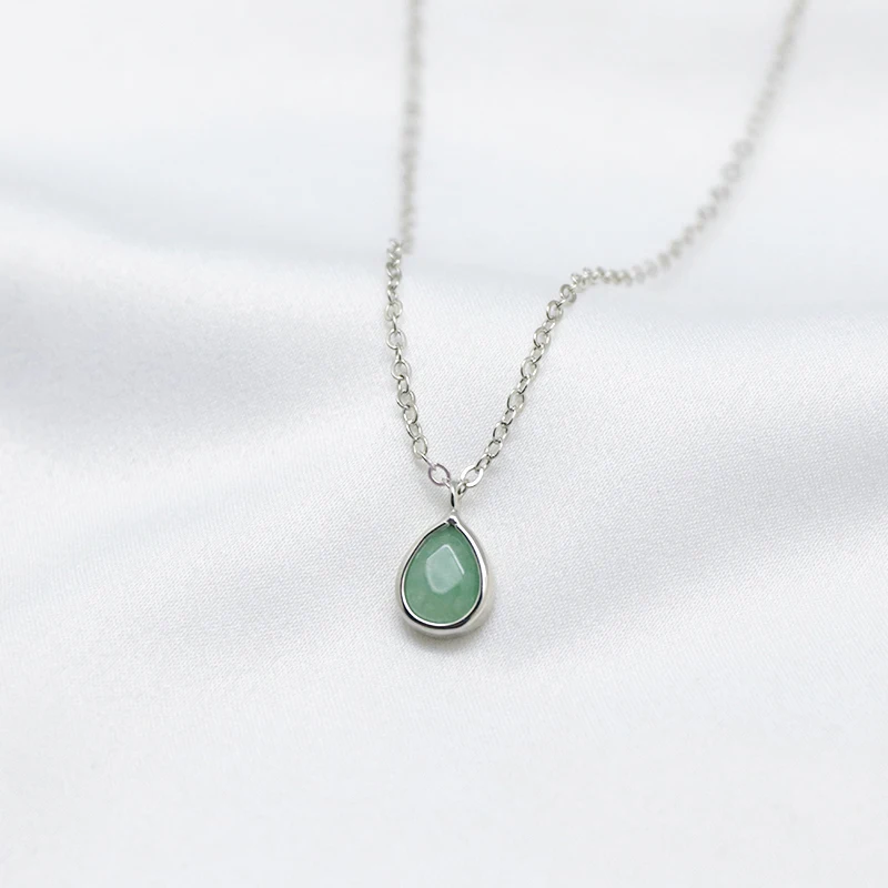 Women Sterling Silver 925 Chain Luxury White Gold Crystal Pendant Necklace Minimalistic Jewelry
Women Sterling Silver 925 Chain Luxury White Gold Crystal Pendant Necklace Minimalistic Jewelry