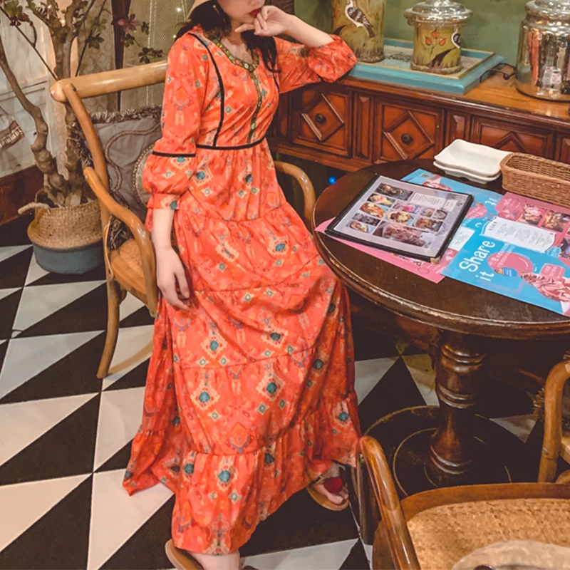 Spring 2020 New Bohemian Dress Lady Holiday Style Embroidered Indie Folk Vintage Floral printed Three Quarter Long Maxi Dress
Spring 2020 New Bohemian Dress Lady Holiday Style Embroidered Indie Folk Vintage Floral printed Three Quarter Long Maxi Dress