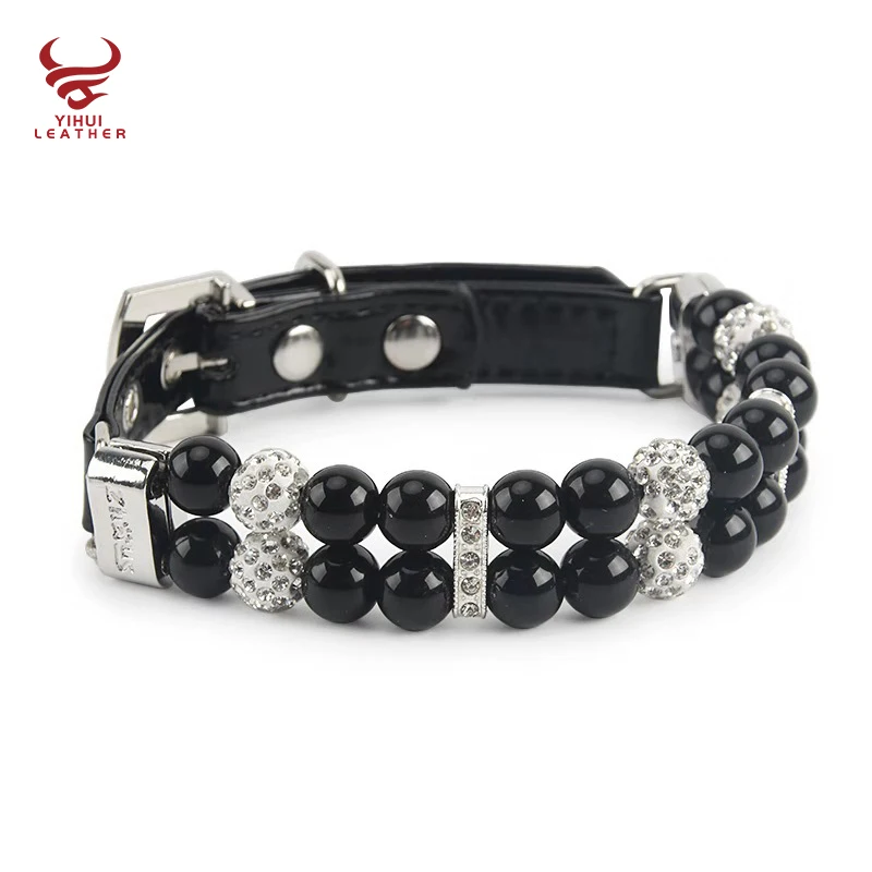 2021 Pearls shiny colors small medium large sized neck nylon dog collar bling belt, Customized
2021 Pearls shiny colors small medium large sized neck nylon dog collar bling belt, Customized