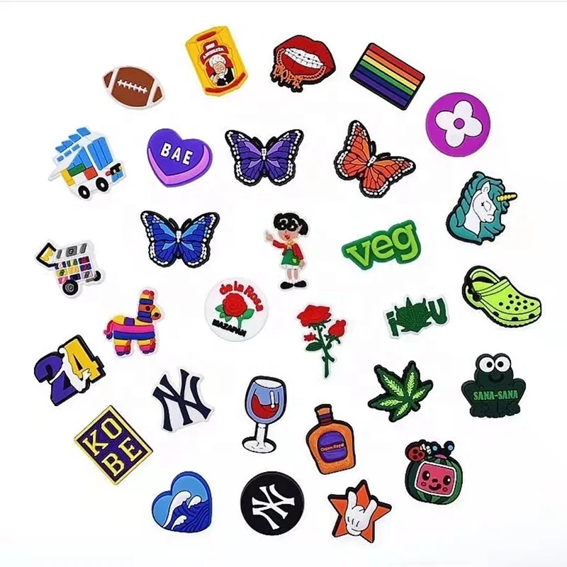 New Design charms metal diamond chains and pearls bling Girl Gift Decoration shoes charms croc charms, As picture
New Design charms metal diamond chains and pearls bling Girl Gift Decoration shoes charms croc charms, As picture