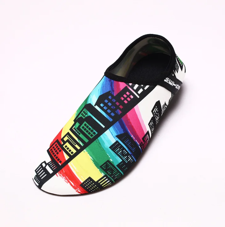 Custom Colors Made Men Women Water Swim Barefoot for Diving Surf Sports Pool Beach Walking Yoga shoes
Custom Colors Made Men Women Water Swim Barefoot for Diving Surf Sports Pool Beach Walking Yoga shoes