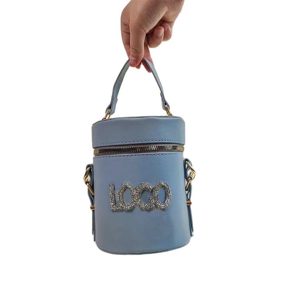 Bling Custom Logo Purse 2021 Famous Designer Bags Vintage Crossbody Women Bucket Handbag Luxury Chain Brand Purses Ny Wholesale
Bling Custom Logo Purse 2021 Famous Designer Bags Vintage Crossbody Women Bucket Handbag Luxury Chain Brand Purses Ny Wholesale