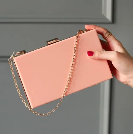 Wholesale price cheap women lady fashion acrylic clear clutch purse, Black/white/pink/light pink/transparent
Wholesale price cheap women lady fashion acrylic clear clutch purse, Black/white/pink/light pink/transparent