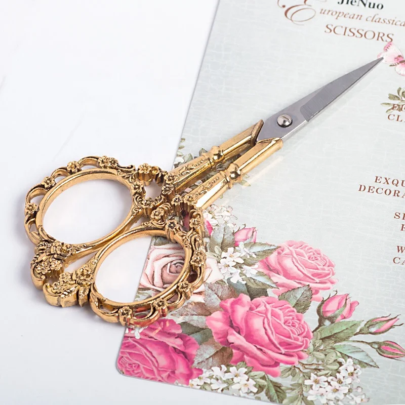 4 Colors European Vintage Floral Pattern Scissors Nail Art Foil Cutter Seamstress Blossom Scissor Antique Sewing Fabric Tool
4 Colors European Vintage Floral Pattern Scissors Nail Art Foil Cutter Seamstress Blossom Scissor Antique Sewing Fabric Tool