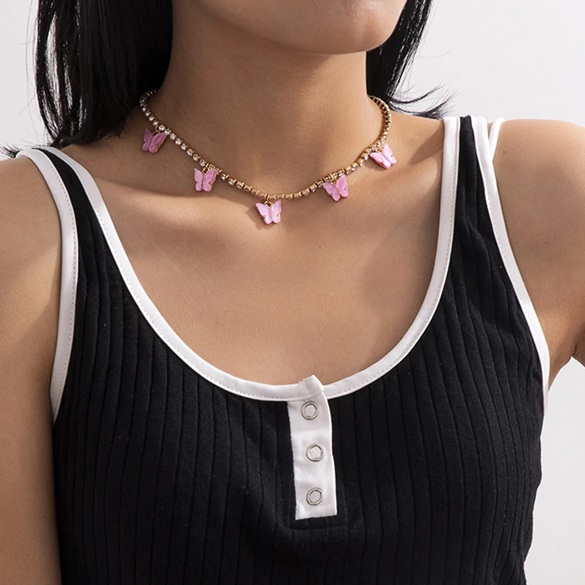 2021 New Fashion Women Classic colorful acrylic butterfly jewelry Rhinestone necklaces
2021 New Fashion Women Classic colorful acrylic butterfly jewelry Rhinestone necklaces