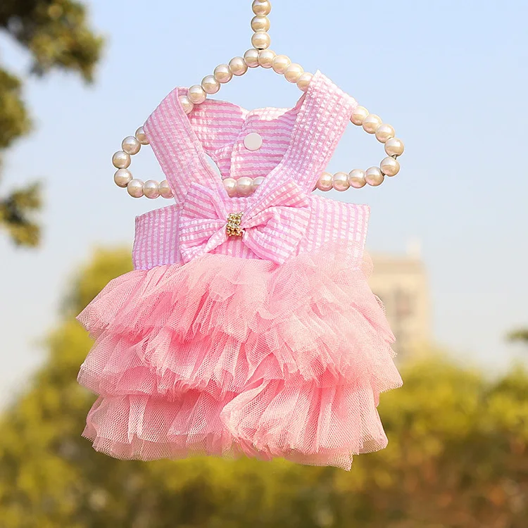 Popular Pet Clothes Dogs Cats Summer Fashion Dress Luxury Fashionable Pet Dog Apparel Clothes, Pink, red, blue stripes
Popular Pet Clothes Dogs Cats Summer Fashion Dress Luxury Fashionable Pet Dog Apparel Clothes, Pink, red, blue stripes