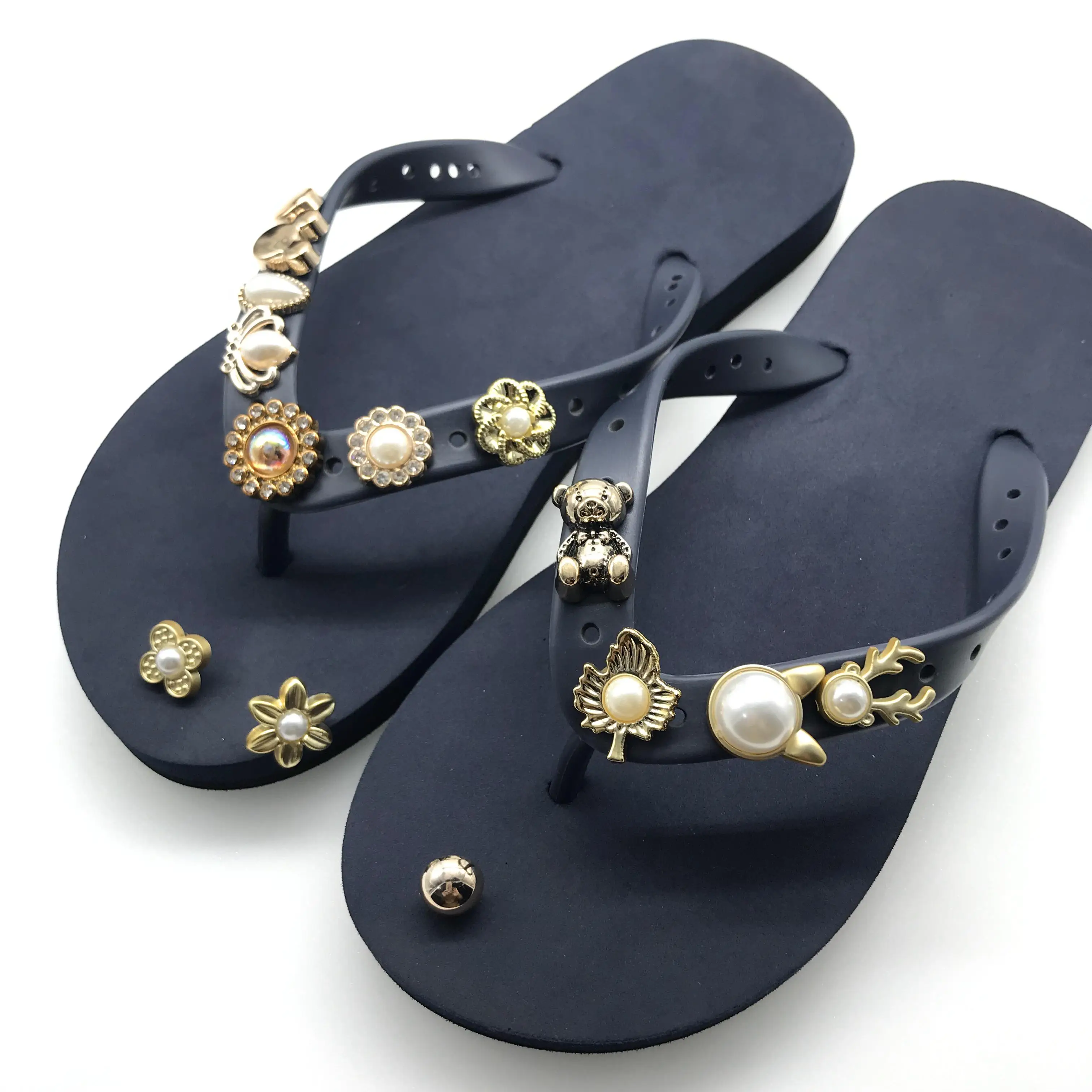 Hot luxury shoe charms removable shoe decoration accessories for flip flops, Picture
Hot luxury shoe charms removable shoe decoration accessories for flip flops, Picture